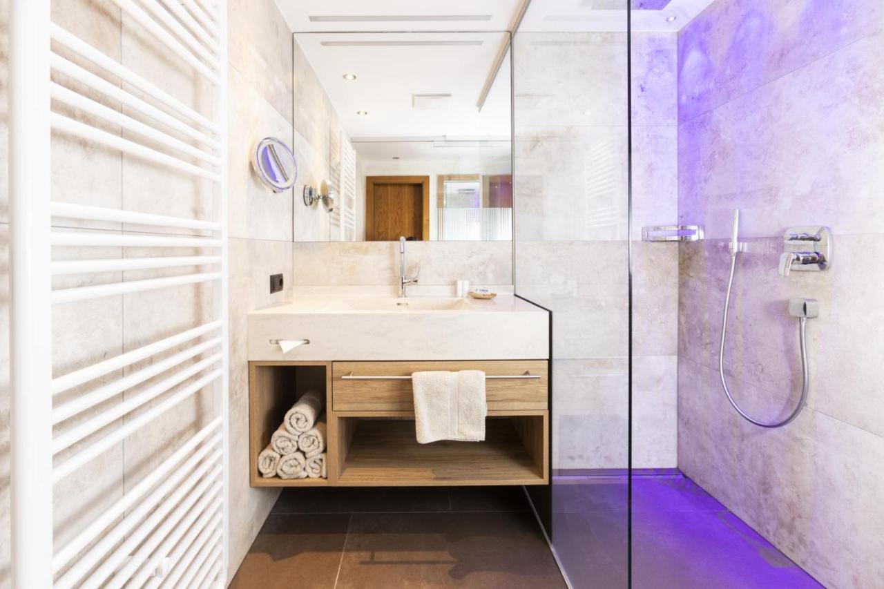 Hotel Garni Tirol Ladis Kültér fotó