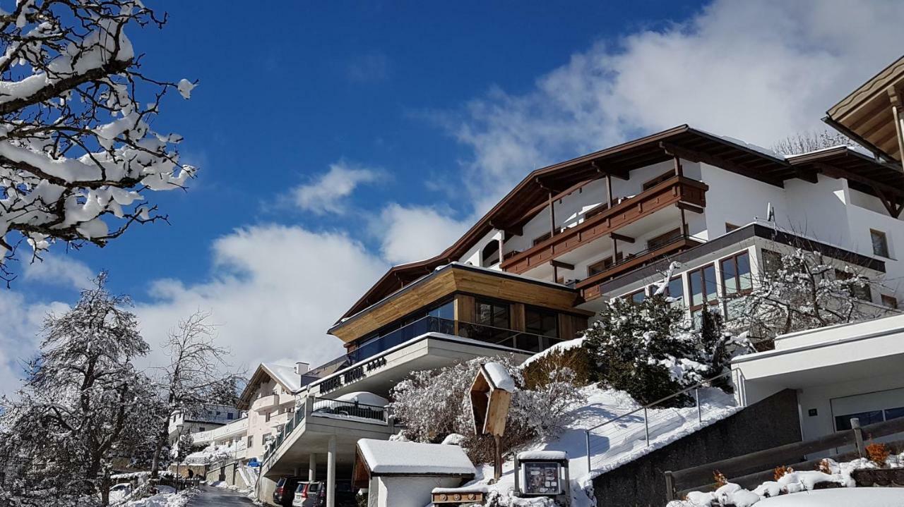 Hotel Garni Tirol Ladis Kültér fotó