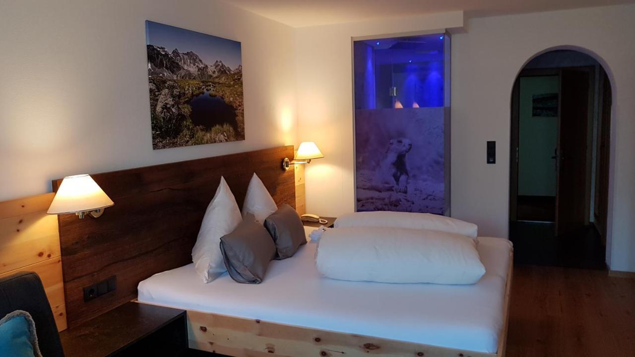 Hotel Garni Tirol Ladis Kültér fotó